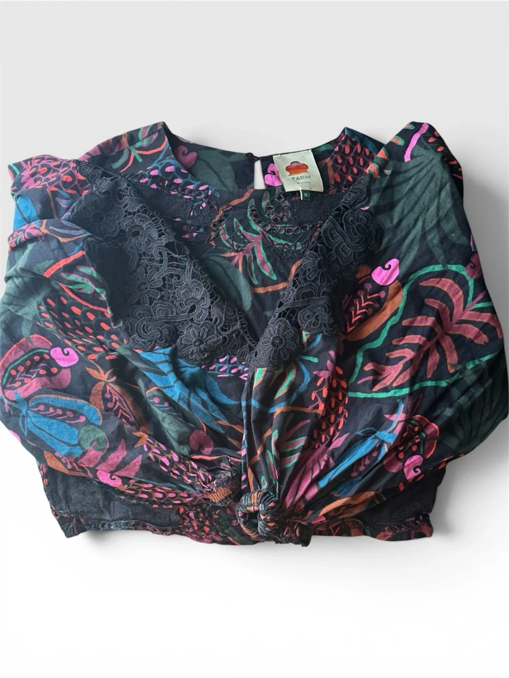FARM Rio Black Tropical-Print Puff-Sleeve Blouse